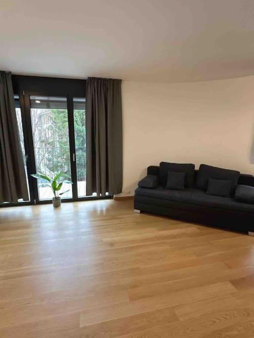 Neubau In Zuerich Oerlikon Apartment Exterior foto